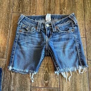 True Religion size 25